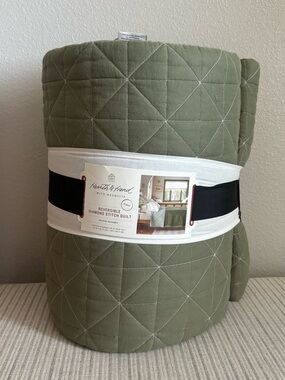 NWT King Reversible Lightweight Quilt Green - Hearth & Hand with Magnolia